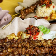 9 Tempat Makan Murah di Bandung
